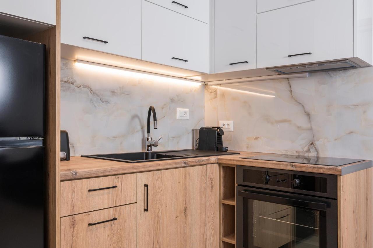 Indigo Blue Seaside Deluxe Apartments Κίσσαμος Εξωτερικό φωτογραφία